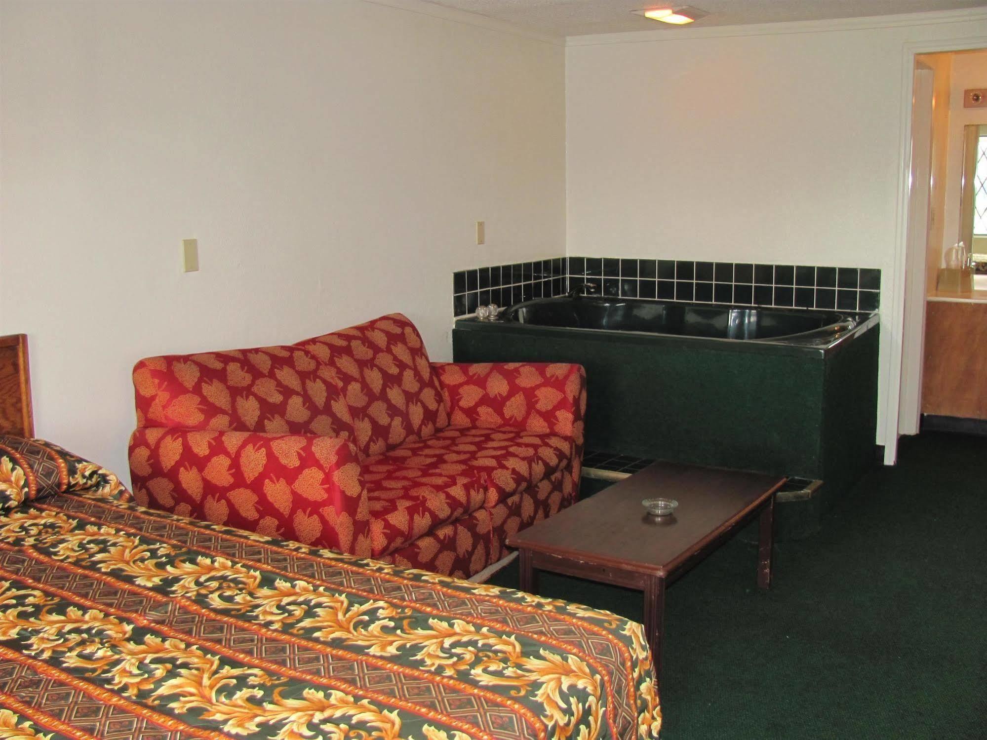 Motel M Star Columbus North Exterior foto